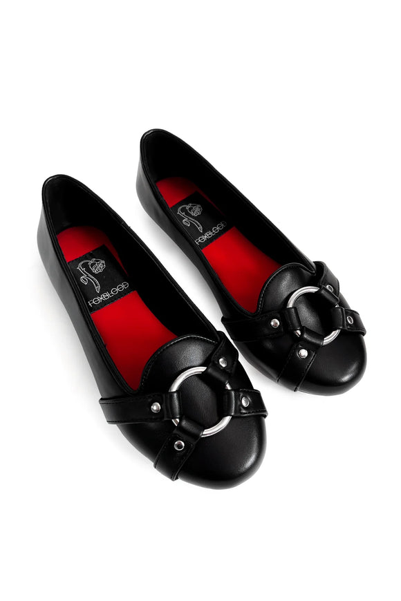 Scarlet Bondage Flats