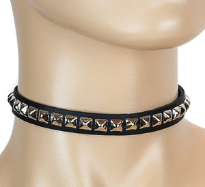 Baby Pyramid Leather Choker