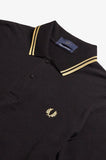 Fred Perry Twin Tipped Polo Black / Gold Champagne