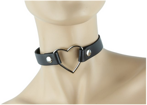 Black Heart Ring Choker